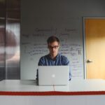 100 prompts de ChatGPT para redes sociales en 2025